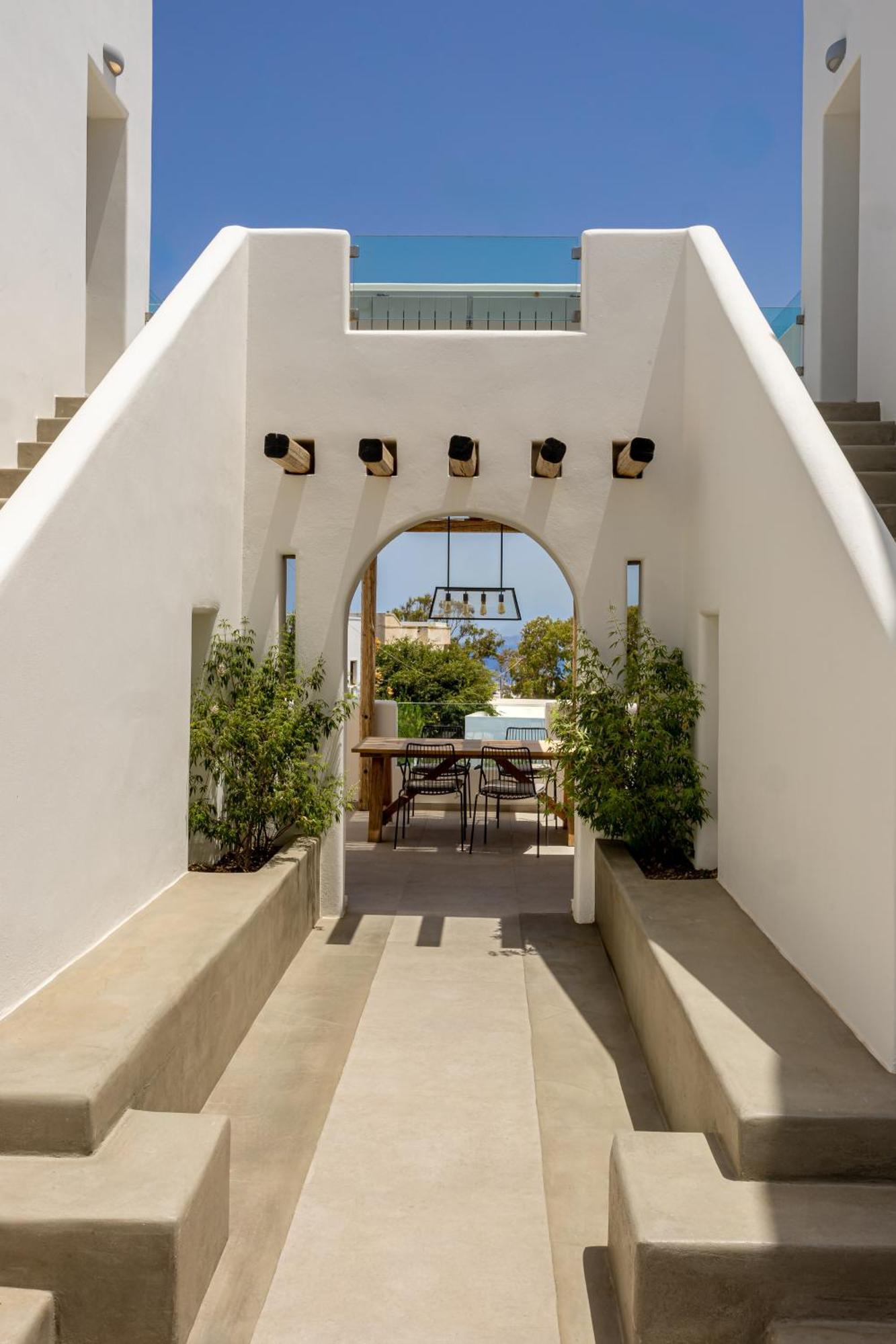 Altera Pars Suites Messaria  Ngoại thất bức ảnh