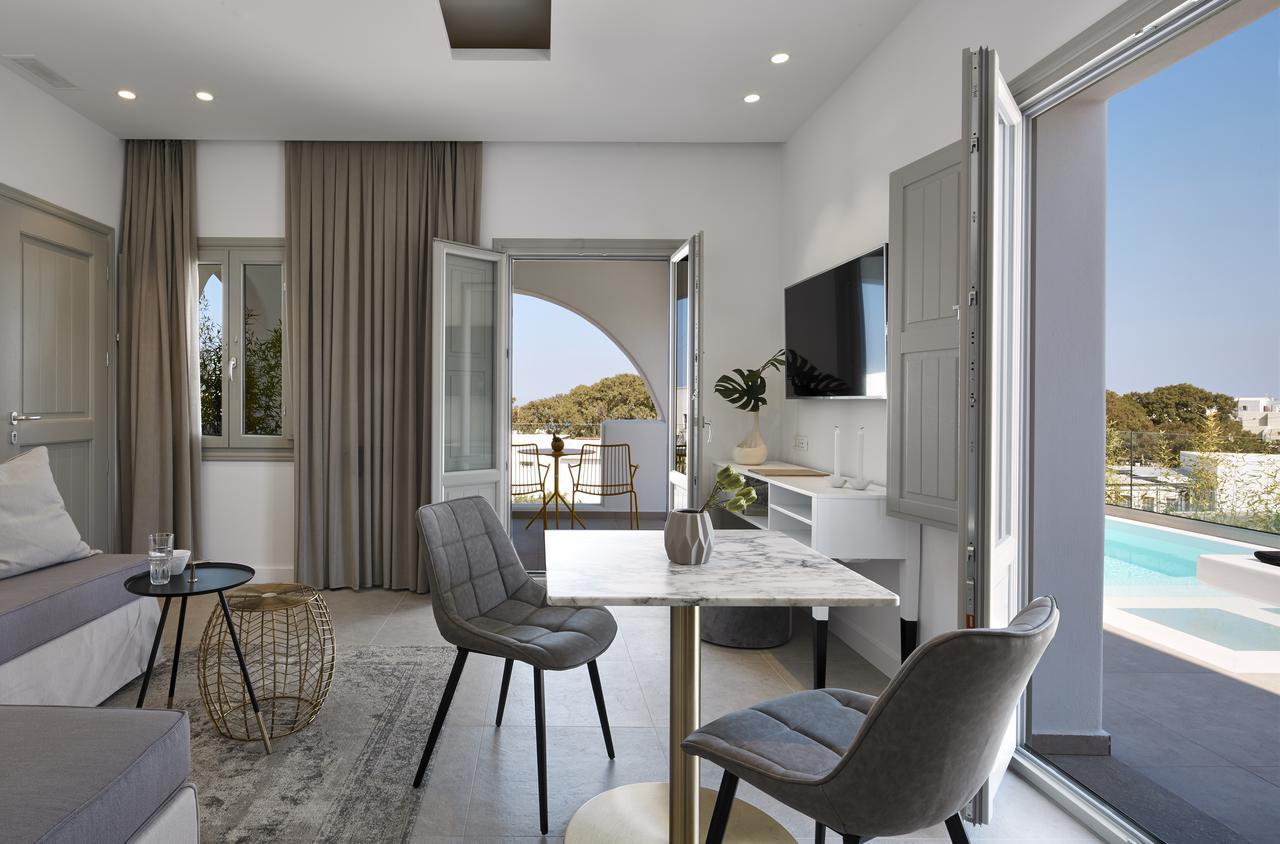 Altera Pars Suites Messaria  Ngoại thất bức ảnh
